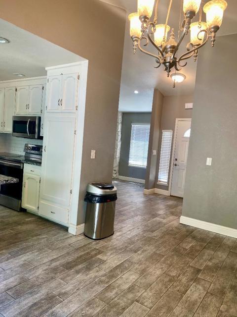 55 Carmel Way, Tracy CA: https://media.crmls.org/mediaz/b64da19f-fd66-4348-a3b9-341dfef35431.jpg