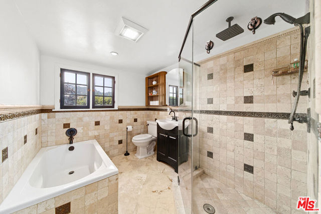 6626 Cahuenga Terrace, Los Angeles CA: https://media.crmls.org/mediaz/b64dd1c3-4842-411f-a90c-ff70d7088b66.jpg