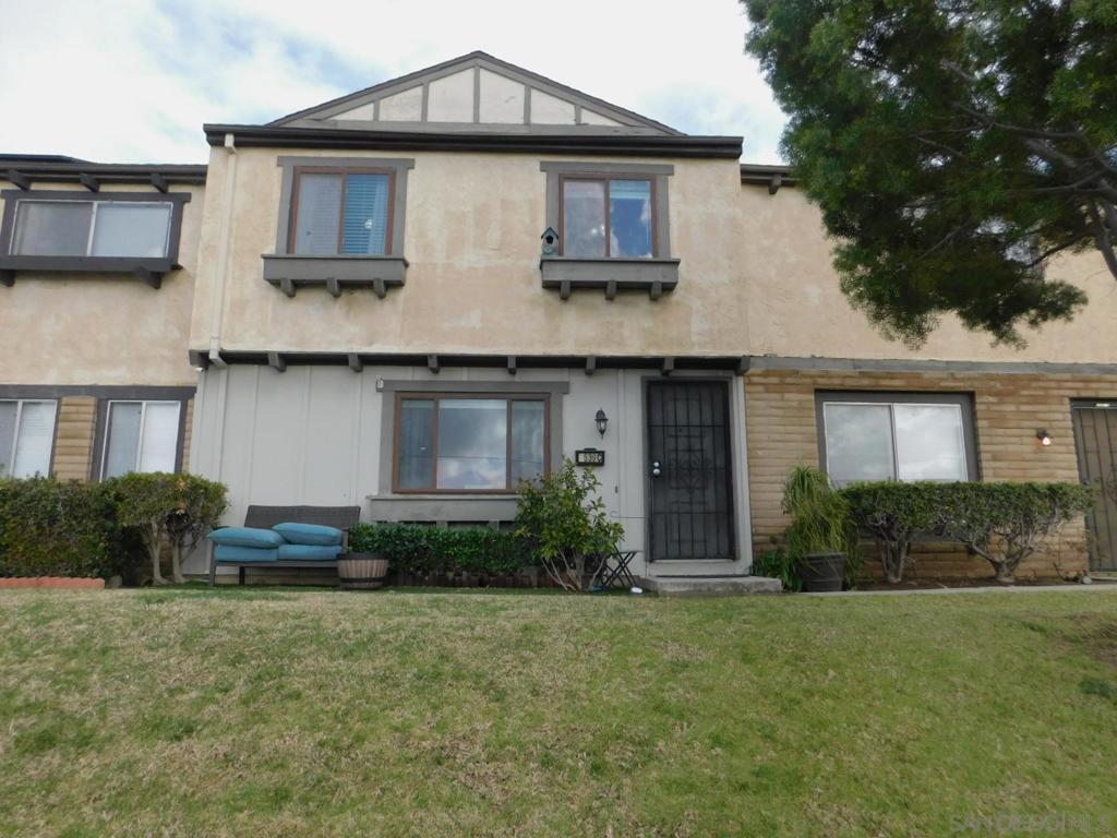 9539 Cottonwood Ave C, Santee, CA 92071