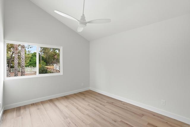 Detail Gallery Image 20 of 37 For 1203 Branding Iron Cir, Vista,  CA 92081 - 4 Beds | 3 Baths