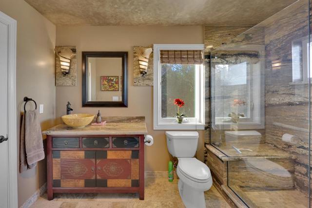 8451 Goldenrod Circle, Gilroy CA: https://media.crmls.org/mediaz/b64e877b-f6e7-4dcb-8d3a-44d533ac0b63.jpg