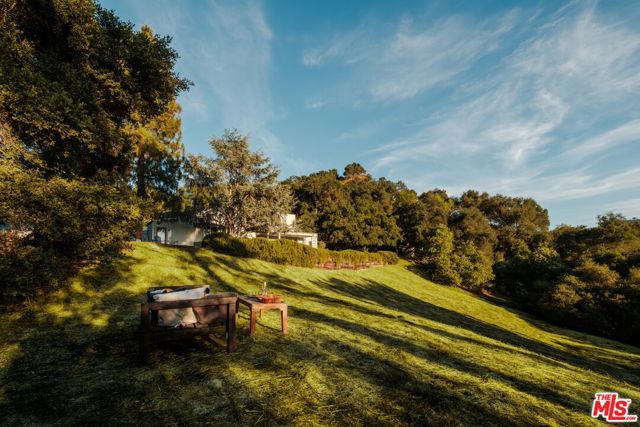 1 Colina Drive, Topanga CA: https://media.crmls.org/mediaz/b64fd5e0-f5f8-4505-853c-5795a5c0daa8.jpg