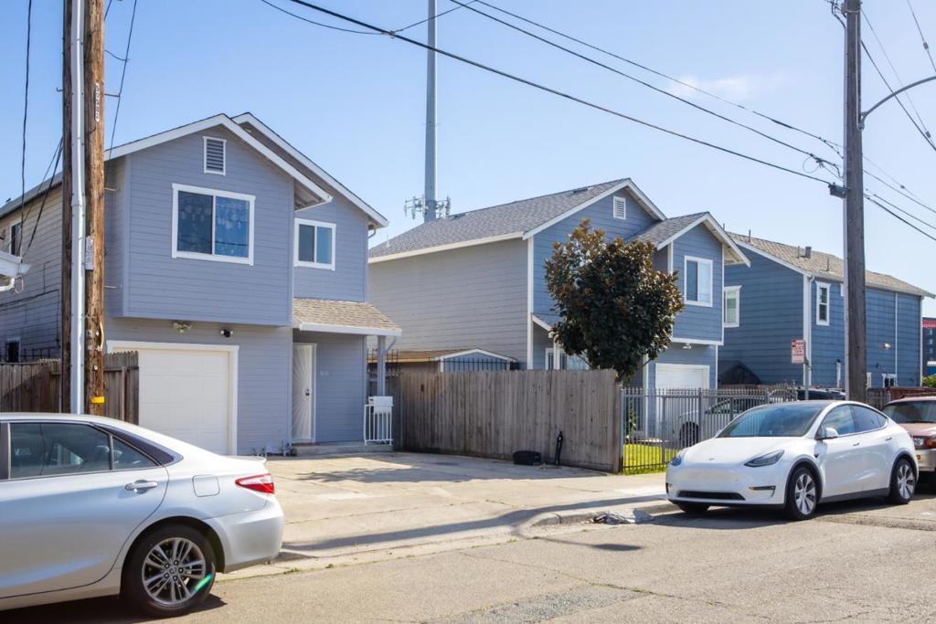 816 7th Avenue