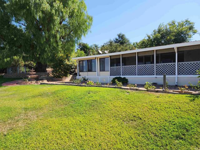 Detail Gallery Image 3 of 35 For 18218 Paradise Mountain Rd Spc 176, Valley Center,  CA 92082 - 2 Beds | 2 Baths