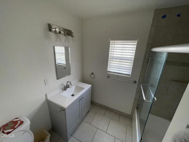 Detail Gallery Image 21 of 38 For 5741 E 23rd St, Long Beach,  CA 90815 - 3 Beds | 3/1 Baths