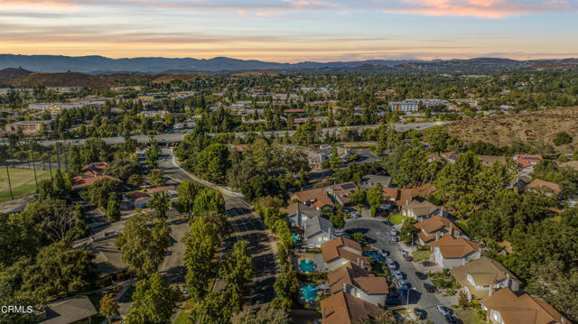 Detail Gallery Image 29 of 31 For 263 Fox Hills Dr, Westlake Village,  CA 91361 - 5 Beds | 2/1 Baths