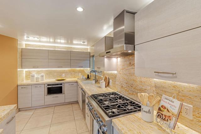 3119 Oak Knoll Drive, Redwood City CA: https://media.crmls.org/mediaz/b6542ed4-f670-4adf-baf9-c61685af10f9.jpg