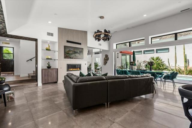 143 Obsidian Loop N, Palm Springs, CA 92264