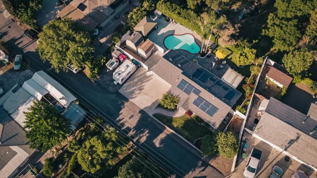 8635 La Butte Lane, Santee CA: https://media.crmls.org/mediaz/b6559c49-7014-4379-ac19-6418828bc3e7.jpg