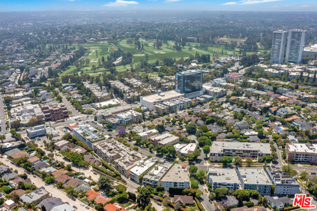 1318 S Roxbury Drive, Los Angeles CA: https://media.crmls.org/mediaz/b659510b-6f09-4d15-8b41-7dbe57c04f2f.jpg