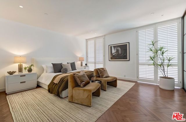 2 Bed Home for Sale in Beverly Hills, California