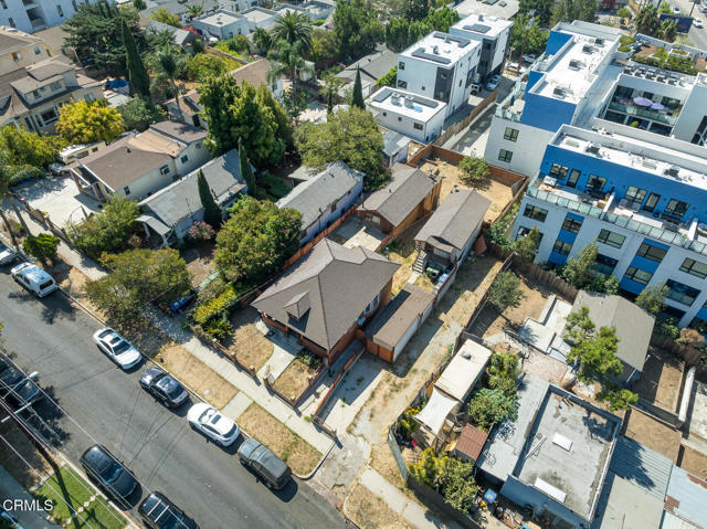 2132 branden Street, Los Angeles CA: https://media.crmls.org/mediaz/b65a856e-cad7-446e-925a-55409b87b4ca.jpg