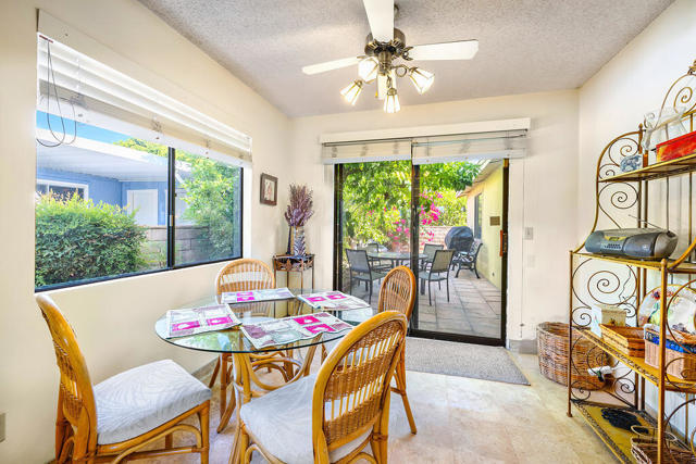 73470 Desert Greens N Drive, Palm Desert CA: https://media.crmls.org/mediaz/b65b0f5e-ed2b-4f9c-ae7e-53b6d5a605e0.jpg