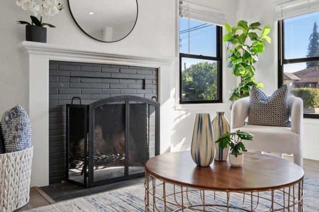 219 D Street, Redwood City CA: https://media.crmls.org/mediaz/b65b2b05-7429-4e11-9932-3f092c2a2875.jpg