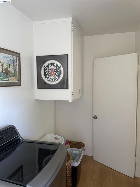 1256 Glen Drive, San Leandro CA: https://media.crmls.org/mediaz/b65b442b-a5fc-4192-b007-b3f30a937864.jpg