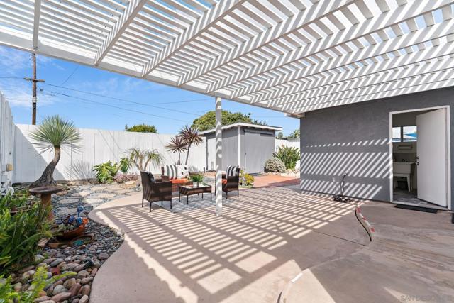 1426 Morenci St, San Diego CA: https://media.crmls.org/mediaz/b65d13d7-810f-4eee-9cb1-75945b20ce9b.jpg