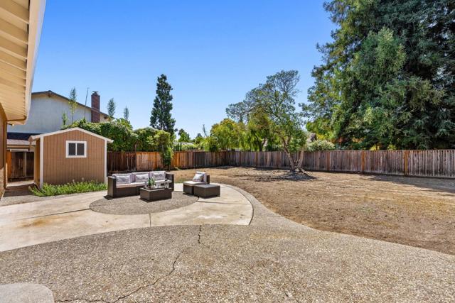 14510 Blossom Hill Road, Los Gatos CA: https://media.crmls.org/mediaz/b65d68b7-b51c-433e-9e15-fa9d9634b603.jpg