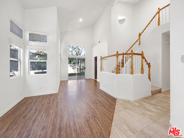 4713 Rhapsody Drive photo 3