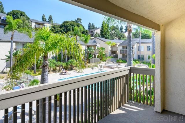 Image 16 of 25 For 8529 Villa La Jolla Dr  G