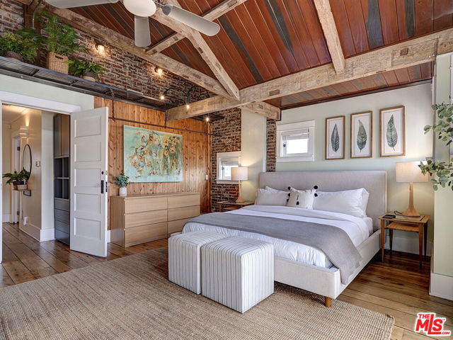 Image 19 of 37 For 111 Dudley Avenue