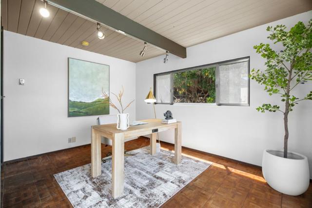 802 Allison Way, Sunnyvale CA: https://media.crmls.org/mediaz/b65f6c7c-9b8f-4659-99fa-01a2876ac327.jpg