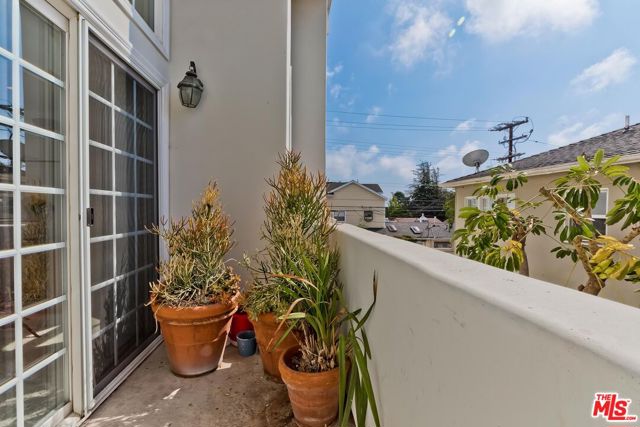 2612 Montana Avenue, 3 photo 5