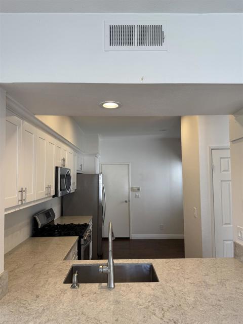 13368 Kibbings Road, San Diego, California 92130, 2 Bedrooms Bedrooms, ,2 BathroomsBathrooms,Residential Lease,For Rent,13368 Kibbings Road,CRNDP2506885