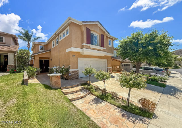 3030 Hollycrest Avenue, Thousand Oaks CA: https://media.crmls.org/mediaz/b6616919-020b-48dd-81fc-025bd8dd6f13.jpg