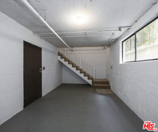 13211 Vanowen Street, North Hollywood CA: https://media.crmls.org/mediaz/b663b961-6f8f-4d65-8755-3cee6aee2cf1.jpg