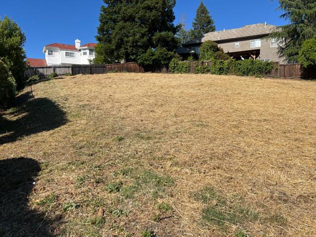 102 Black Gold Lane, Folsom CA: https://media.crmls.org/mediaz/b663eb87-82ac-4494-9c33-474dcc620a65.jpg