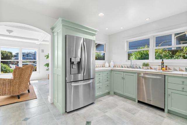 910 Pelton Avenue, Santa Cruz CA: https://media.crmls.org/mediaz/b66519cd-56d5-477f-94c2-90ff51b34538.jpg