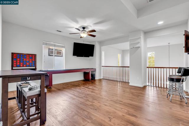 3627 Otter Brook Loop, Discovery Bay CA: https://media.crmls.org/mediaz/b665fd26-dddc-4c57-b938-9026c0e035da.jpg