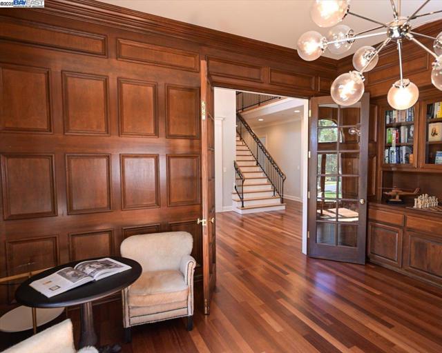 1137 Via Di Salerno, Pleasanton CA: https://media.crmls.org/mediaz/b666d93f-678d-4766-84fa-53cf54377fd7.jpg