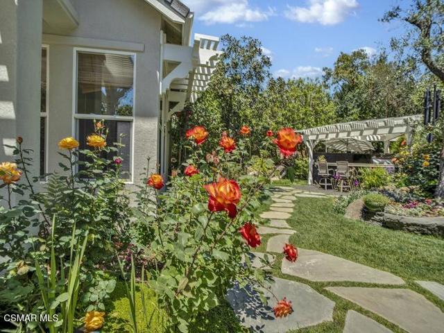 5455 Via Olas, Newbury Park CA: https://media.crmls.org/mediaz/b6674b38-2139-49d9-88e6-e814a812d418.jpg