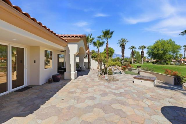 370 Gold Canyon Drive, Palm Desert, CA 92211