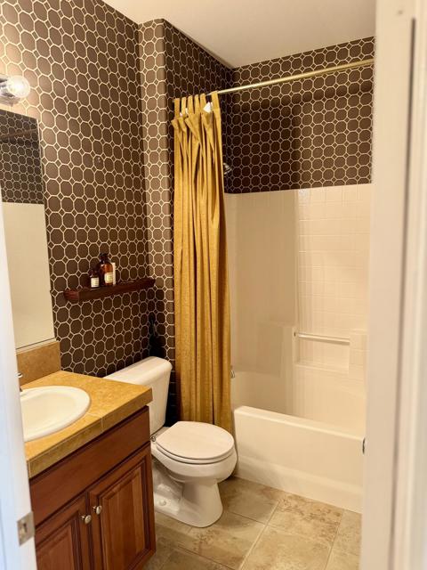 77178 California Drive, Palm Desert CA: https://media.crmls.org/mediaz/b668cc96-1095-4d58-8e62-c02536530ae2.jpg