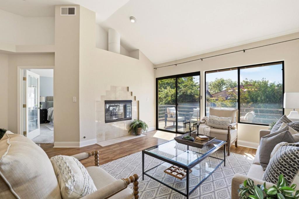 719 Lakemont Place #3