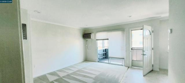 1195 Saranap Ave, Walnut Creek CA: https://media.crmls.org/mediaz/b669ab1f-1c51-4fd7-9855-22c1524040af.jpg