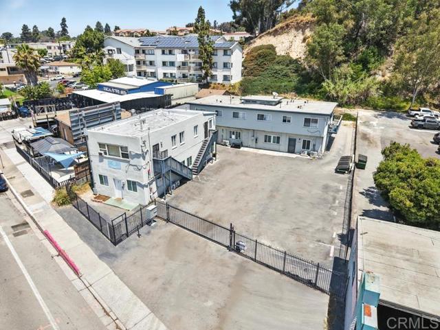 5506 E University Avenue, San Diego CA: https://media.crmls.org/mediaz/b669f72b-17a6-457f-ac48-1ef565bf6634.jpg
