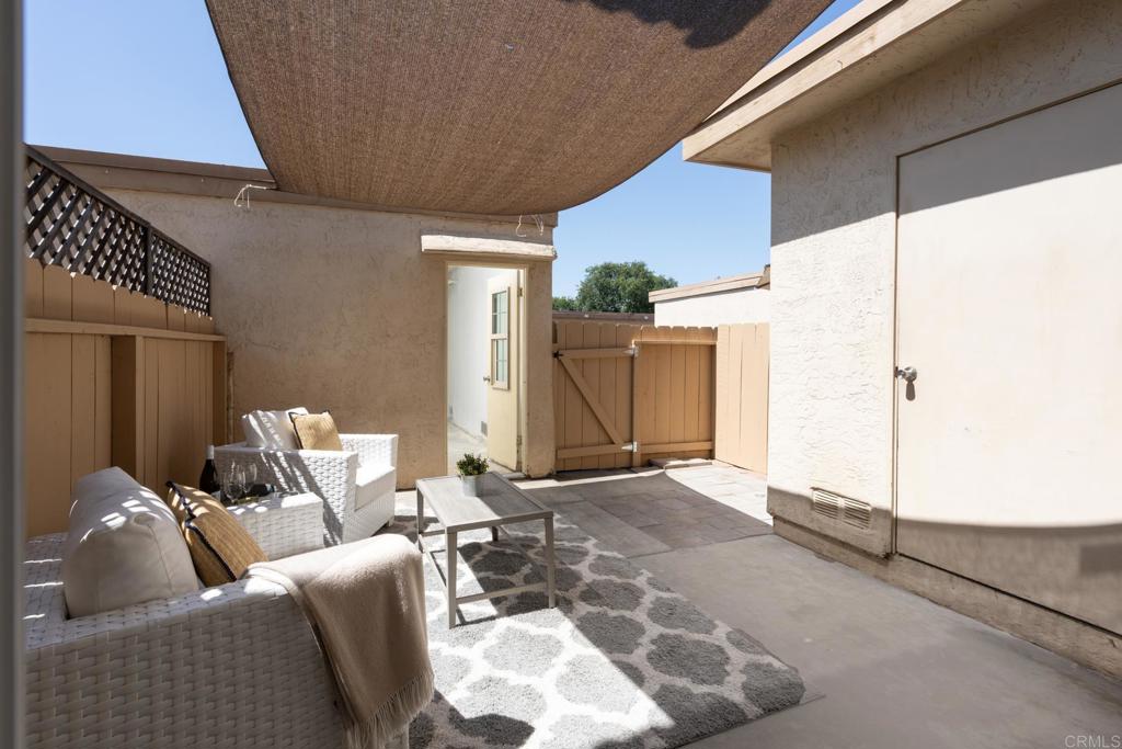 587 Beverly Pl - photo 20