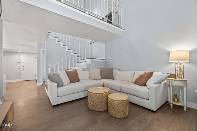 1430 Clayton Way, Simi Valley CA: https://media.crmls.org/mediaz/b66a473b-8e88-4ba5-9459-3ab9554586d9.jpg