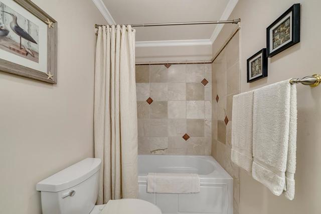 2150 Green Acres Lane, Morgan Hill CA: https://media.crmls.org/mediaz/b66a5b5c-5e82-4082-922b-355a2255f233.jpg