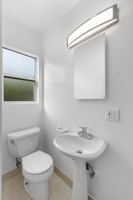 959 Avalon Avenue, San Francisco CA: https://media.crmls.org/mediaz/b66a89ef-d927-415f-84d8-d6634f956808.jpg