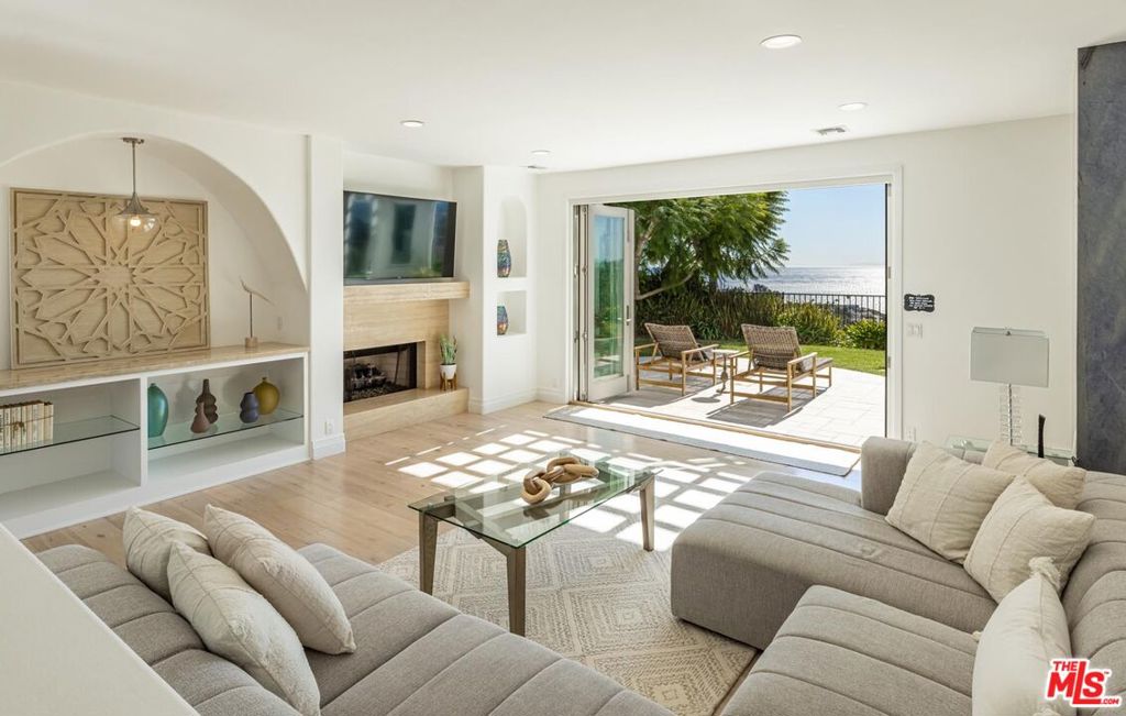 6358 Ramirez Mesa Drive — architectural residence