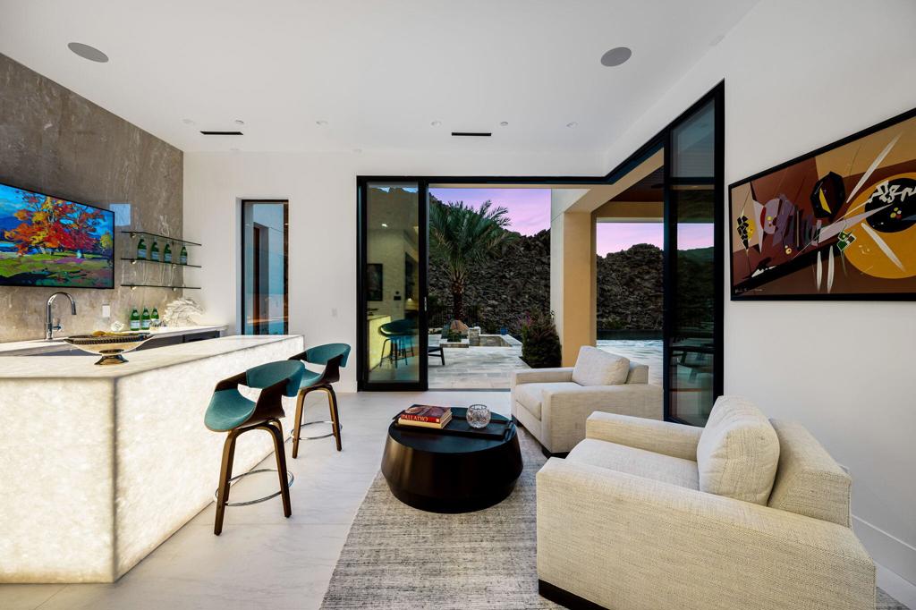 MLS #219138802DA image #23