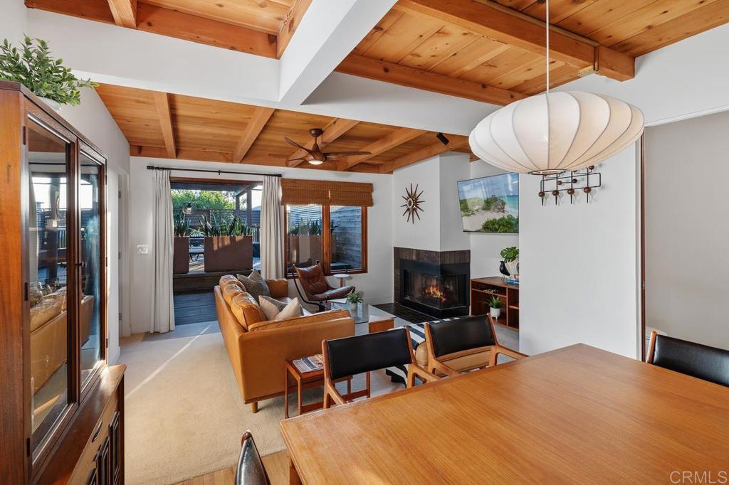 2034 Mackinnon Avenue - photo 10