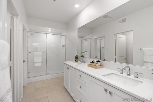 1400 Lasso Way, Rancho Mission Viejo CA: https://media.crmls.org/mediaz/b66e3088-4617-4592-95c6-c462f1f71dd5.jpg