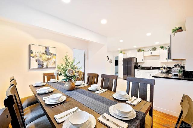 965 Rosecrans St, San Diego CA: https://media.crmls.org/mediaz/b66e4b4e-8476-4c0d-8732-4c5e5b08d6f7.jpg