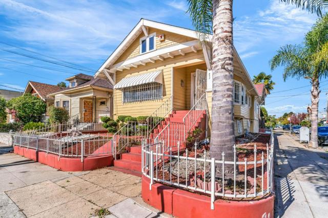 852 58th Street, Oakland CA: https://media.crmls.org/mediaz/b66f55c1-b062-45fa-8f64-03615a5c971c.jpg