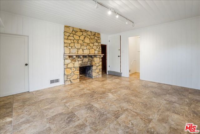 321 North Las Casas Avenue photo 68